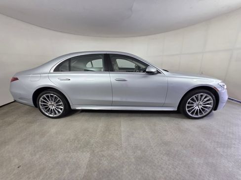 Certified 2023 Mercedes-Benz S 500 4MATIC image 3