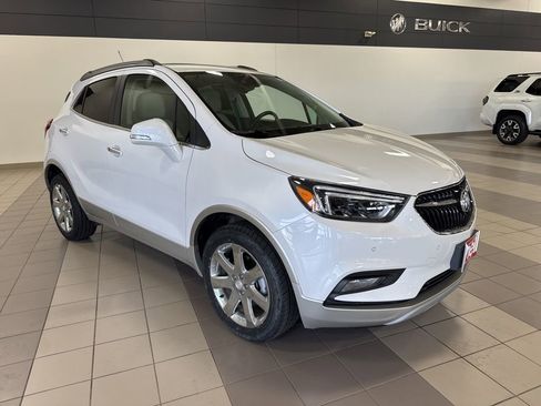 Used 2019 Buick Encore Essence w/ Experience Buick Package AWD/4WD image 8
