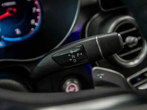 Used 2021 Mercedes-Benz GLC 300 4MATIC Coupe image 19