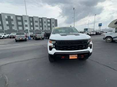 Used 2025 Chevrolet Silverado 1500 Custom Trail Boss w/ LPO, Dark Essentials Package