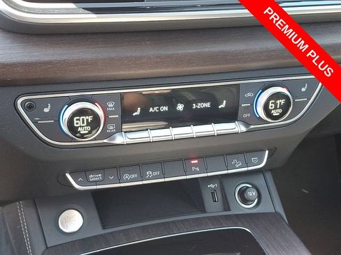Used 2024 Audi Q5 2.0T Premium Plus AWD/4WD image 16