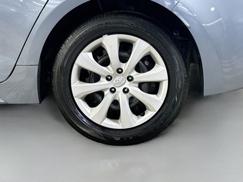 Used 2023 Toyota Corolla LE FWD image 37