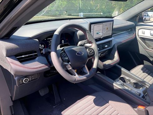 New 2026 Ford Explorer ST-Line w/ ST-Line Street Pack AWD/4WD image 6