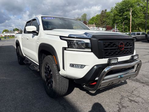 Used 2023 Nissan Frontier PRO-4X w/ Pro Convenience Package image 5