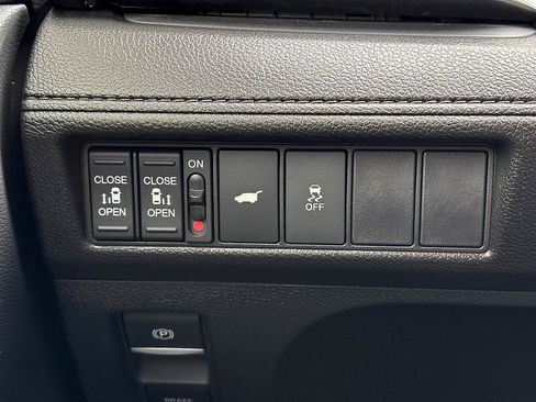 Certified 2026 Honda Odyssey EX-L image 18
