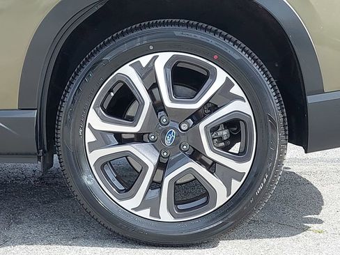 Certified 2023 Subaru Ascent Touring AWD/4WD image 35