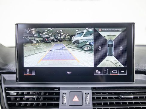 Used 2023 Audi SQ5 Prestige w/ Prestige Package AWD/4WD image 27