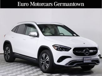 Used 2025 Mercedes-Benz GLA 250 4MATIC image 1
