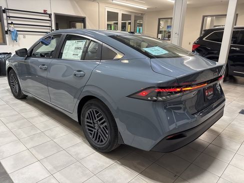 New 2026 Nissan Sentra SV w/ Floor Mat Package image 2