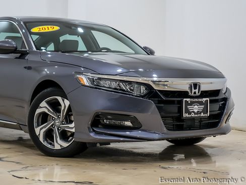 Used 2019 Honda Accord EX image 2