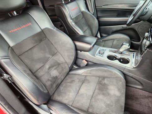Used 2019 Jeep Grand Cherokee Trailhawk image 14