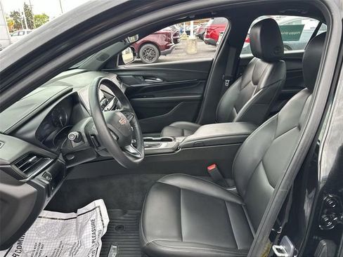 Certified 2023 Cadillac CT4 Luxury w/ Cold Weather Package AWD/4WD image 18
