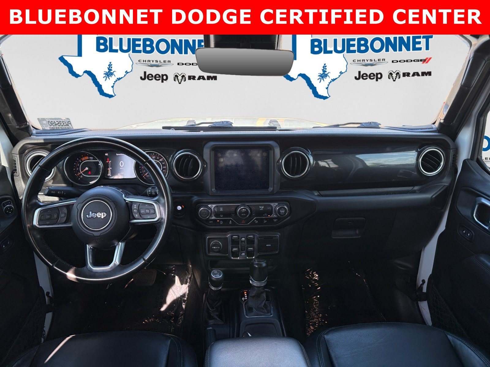 Used 2020 Jeep Wrangler Unlimited Sahara AWD/4WD image 12