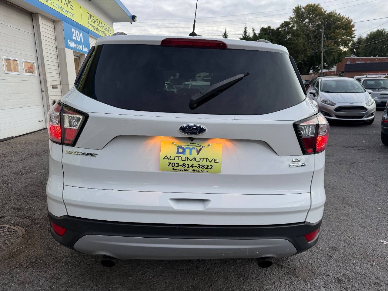 Used 2018 Ford Escape SE AWD/4WD image 4