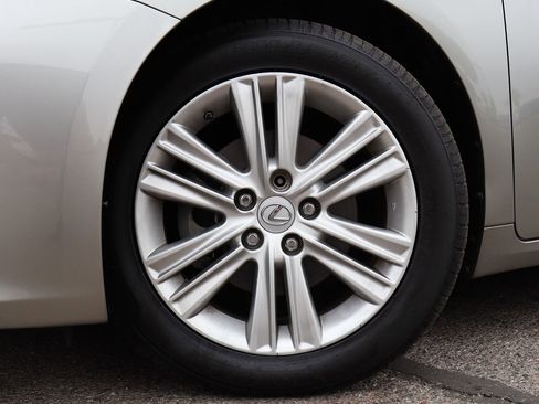 Used 2015 Lexus ES 350 FWD image 5