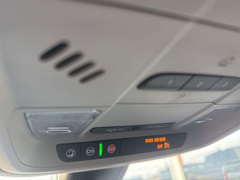 Used 2020 Buick Enclave Premium image 24