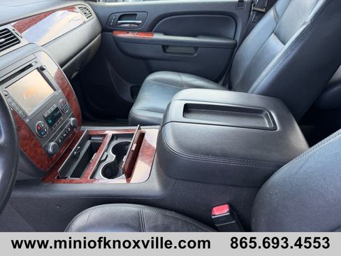 Used 2013 Chevrolet Tahoe LTZ AWD/4WD image 12
