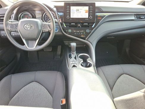 Certified 2021 Toyota Camry LE image 15