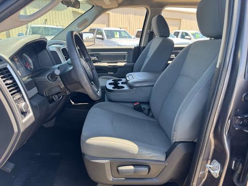 Used 2017 RAM 1500 Classic SLT AWD/4WD image 21