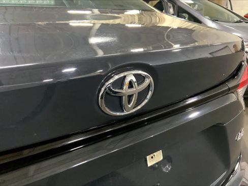 Used 2024 Toyota Corolla LE FWD image 31