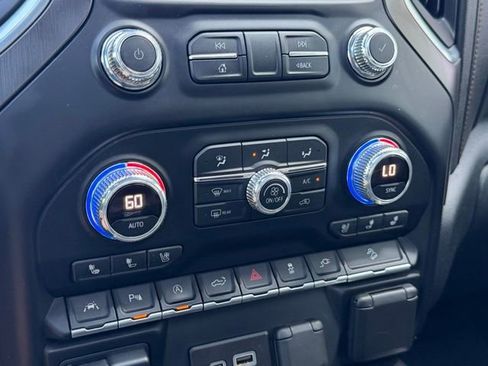 Used 2020 GMC Sierra 1500 AT4 w/ AT4 Premium Package AWD/4WD image 22