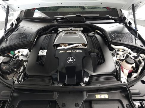 Used 2024 Mercedes-Benz S 63 AMG S w/ Carbon Fiber Exterior Package image 40