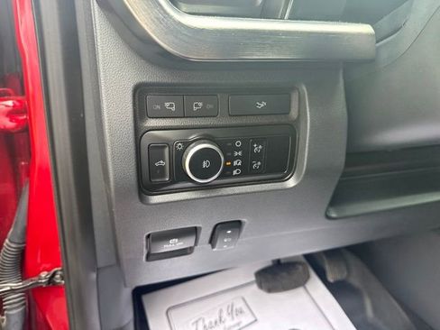Used 2023 Ford F350 Lariat w/ Sport Appearance Package AWD/4WD image 8