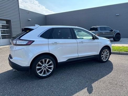 Certified 2018 Ford Edge Titanium w/ Equipment Group 302A AWD/4WD image 5