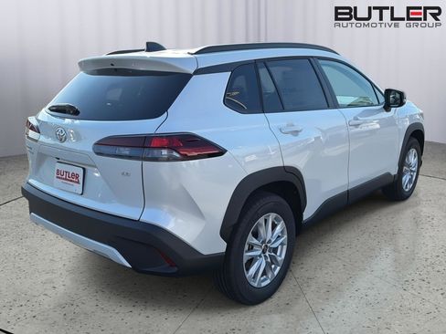 New 2026 Toyota Corolla Cross LE FWD image 6
