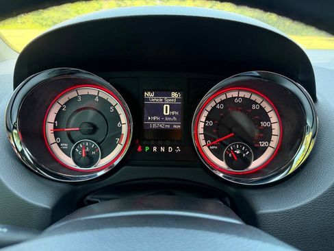 Used 2019 Dodge Grand Caravan GT FWD image 21