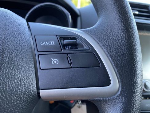 Used 2020 Mitsubishi Outlander Sport ES FWD image 14