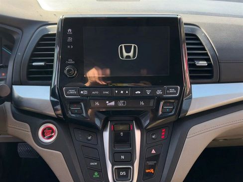 Used 2018 Honda Odyssey EX-L image 13