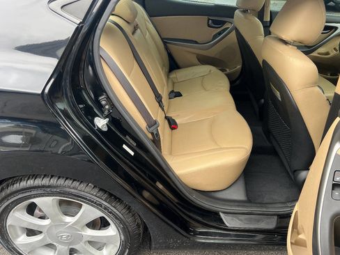 Used 2012 Hyundai Elantra Limited image 26