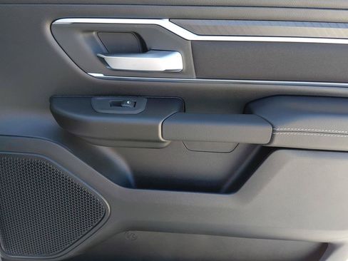 New 2026 RAM 1500 Big Horn AWD/4WD image 17