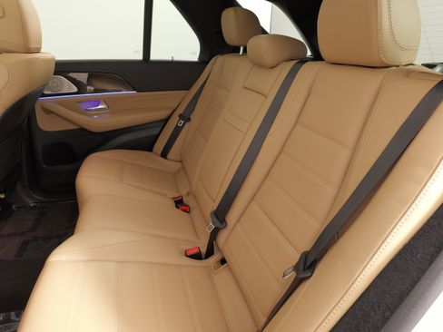 Used 2024 Mercedes-Benz GLE 450 4MATIC image 38