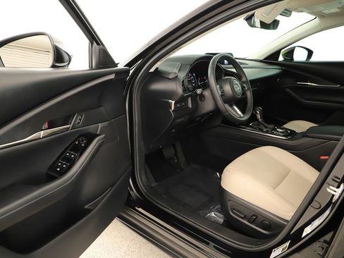 Used 2024 MAZDA CX-30 AWD 2.5 S w/ Preferred Package image 14