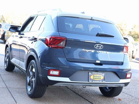 New 2026 Hyundai Venue SEL image 4