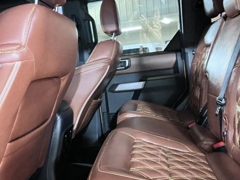 Used 2022 Ford Bronco Outer Banks image 12