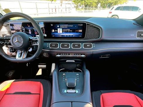 Certified 2024 Mercedes-Benz GLE 53 AMG 4MATIC image 7