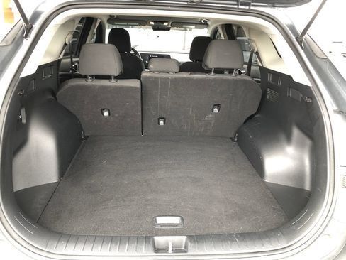 Used 2023 Kia Sportage LX image 9