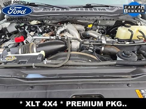 Used 2024 Ford F250 XLT w/ Black Appearance Package AWD/4WD image 15