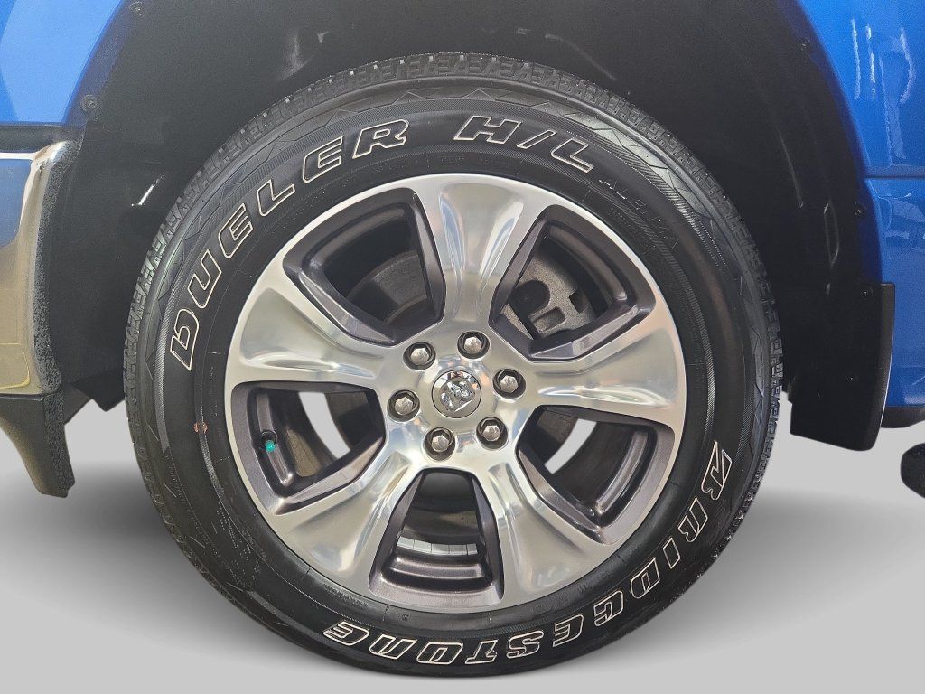 Used 2023 RAM 1500 Laramie AWD/4WD image 34