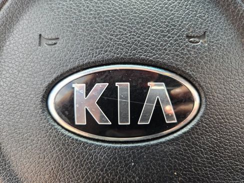 Used 2019 Kia Sportage LX FWD image 31