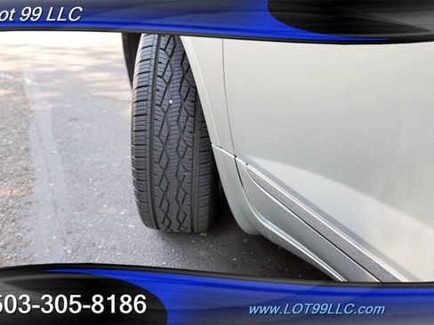 Used 2017 Buick Enclave Premium w/ Trailering Package AWD/4WD image 4
