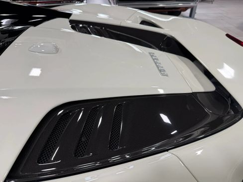 Used 2021 Ferrari F8 Tributo RWD image 53