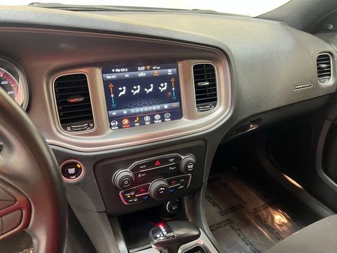 Used 2023 Dodge Charger SXT image 23