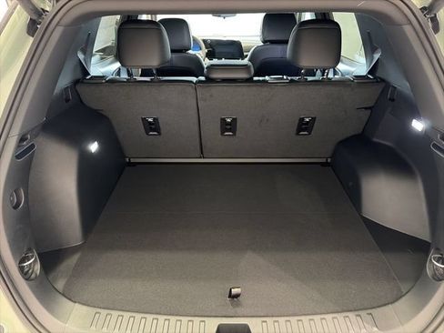 New 2026 Chevrolet Equinox LT w/ Convenience Package II FWD image 14