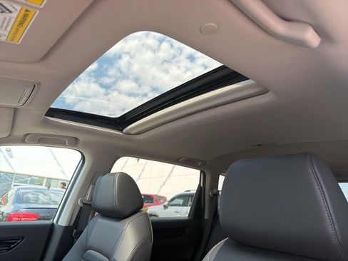 Used 2024 Honda CR-V EX-L image 11