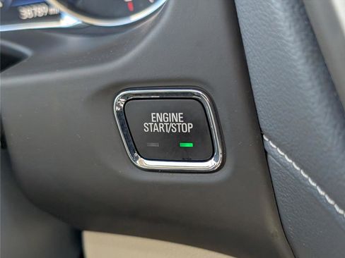 Used 2021 GMC Acadia Denali w/ Denali Ultimate Package image 28