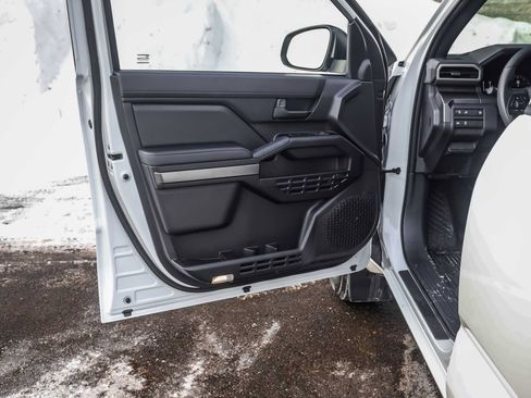 Used 2025 Toyota 4Runner SR5 image 22